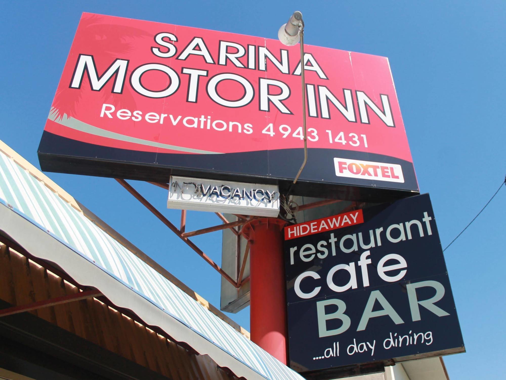 Sarina Motor Inn Exteriör bild